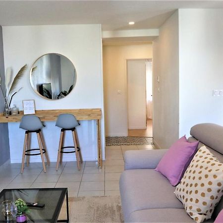 5 Mn Zenith Grande Halle Auvergne,Pied De Gergovie,Garage,Netflix Romagnat 외부 사진