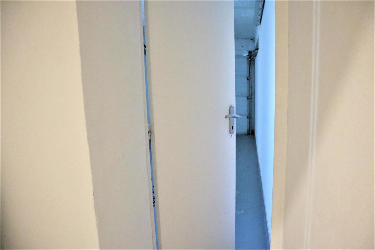 5 Mn Zenith Grande Halle Auvergne,Pied De Gergovie,Garage,Netflix Romagnat 외부 사진